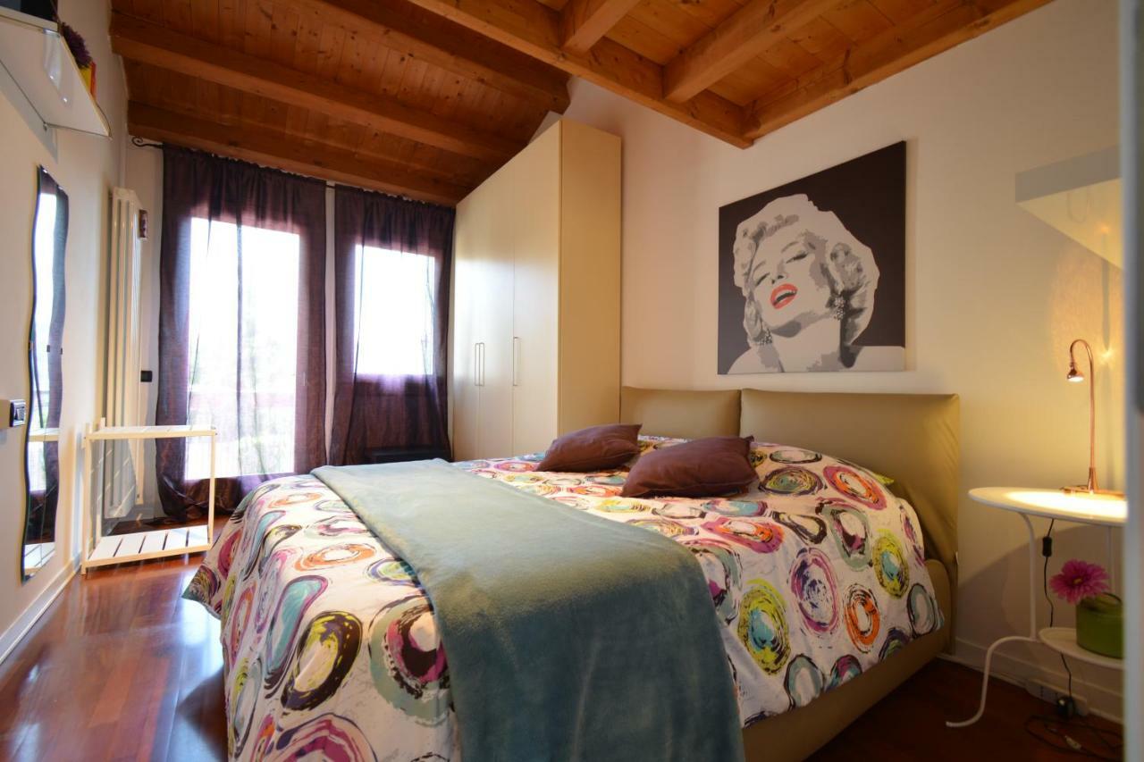 Casa Vacanze Chez La Reine - Holiday Home Vicence Extérieur photo